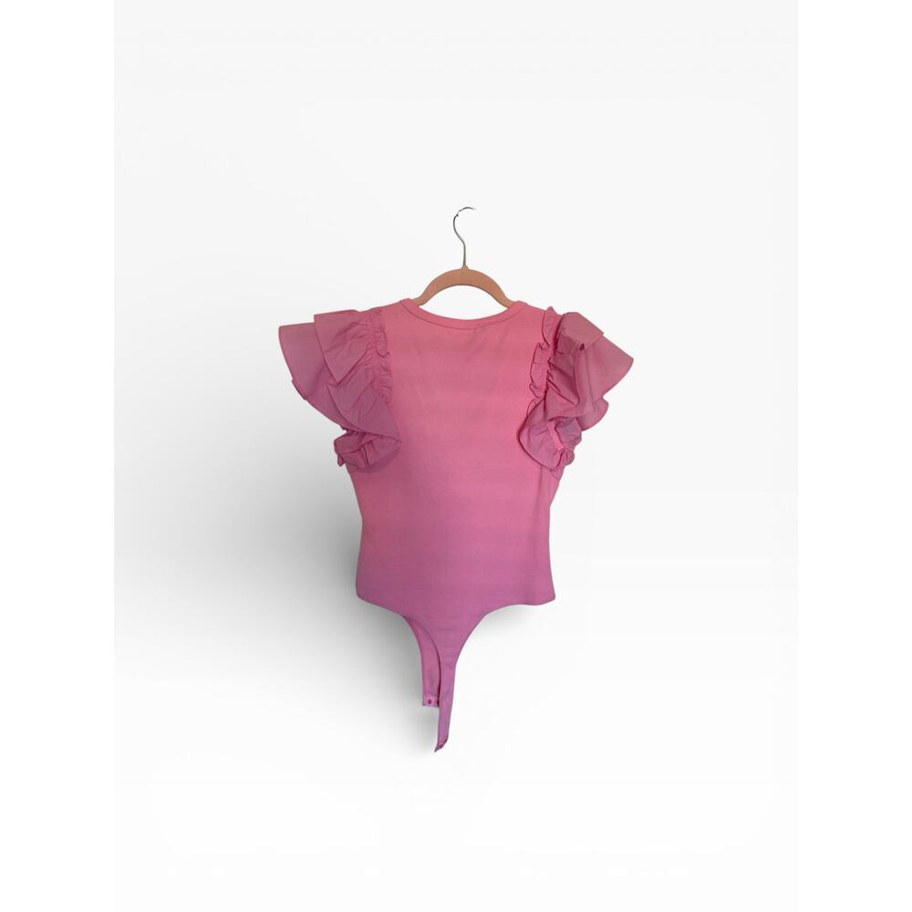 Day+Moon Women's Medium Solid Pink Short Sleeve Ruffle V-Neck Bodysuit - Picture 8 of 8